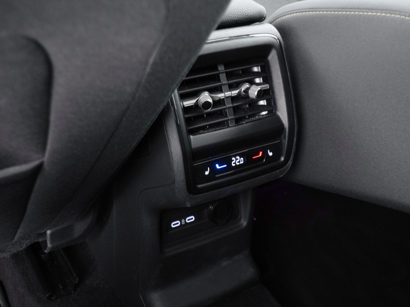 28 - Skoda Kodiaq 1.5 tsi m-hev 150cv executive dsg 7p.ti