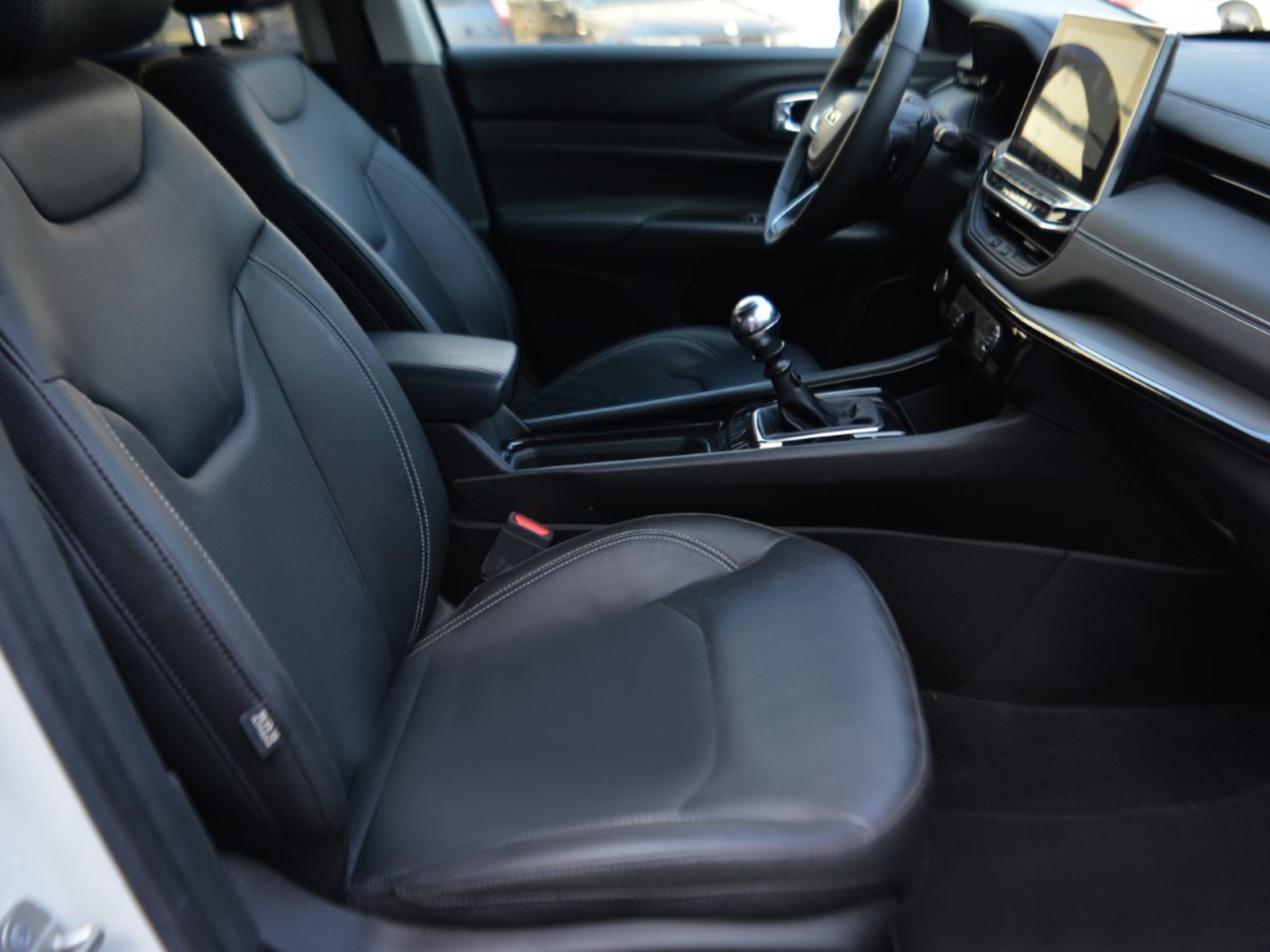 5 - Jeep Compass 1.6 multijet ii 130cv s 2wd