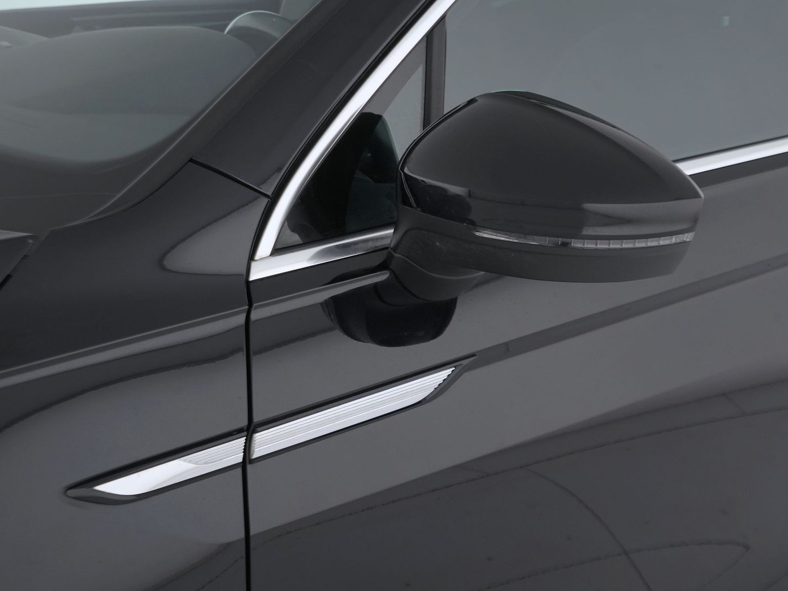 41 - Volkswagen Tiguan 1.5 tsi act 150cv elegance dsg