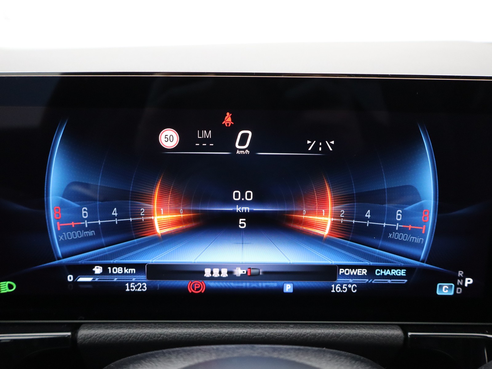 9 - AMG GLA amg 35 premium amg 4matic 8g-dct