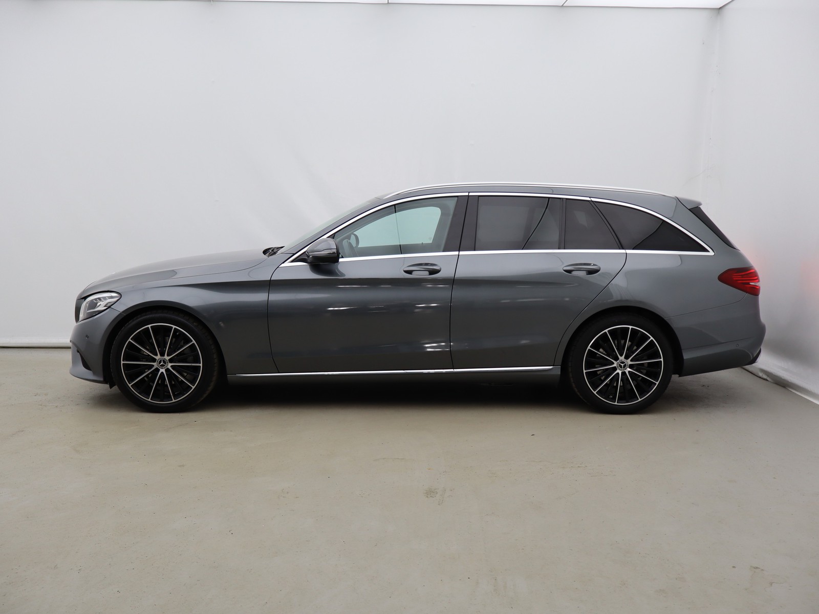 3 - Mercedes Classe C station wagon 220 d sport plus 9g-tronic