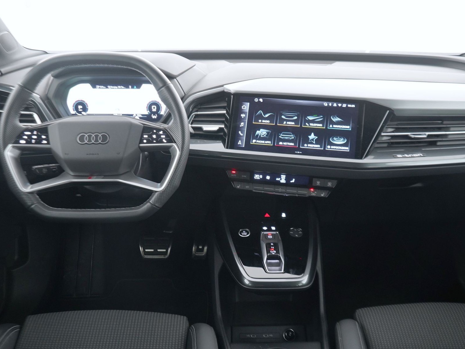 3 - Audi Q4 e-tron 45 s line edition