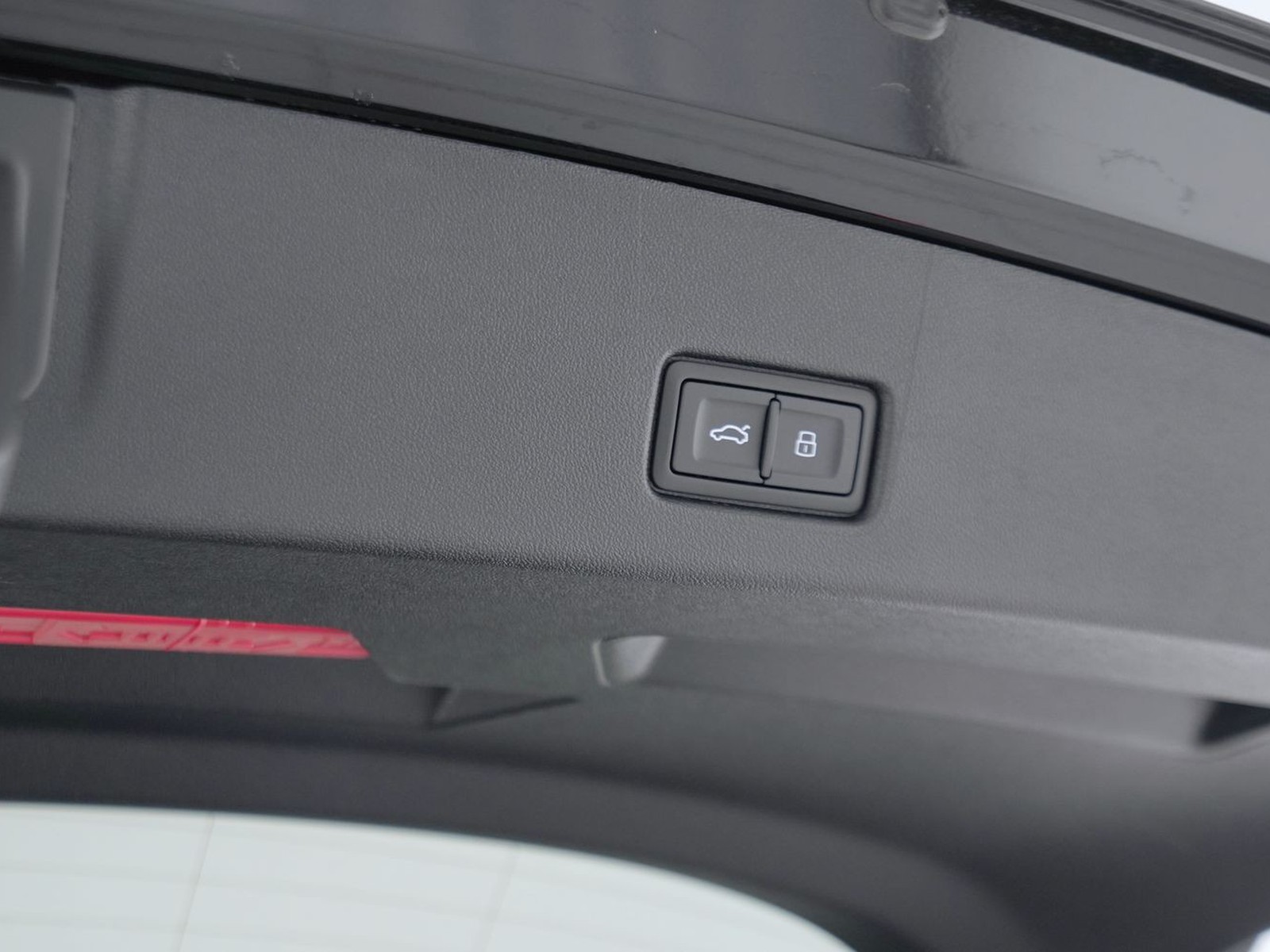 42 - Audi Q4 e-tron 45 s line edition