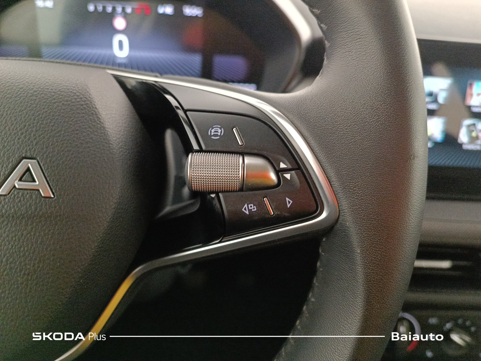 15 - Skoda Fabia 1.0 tsi 95cv young edition