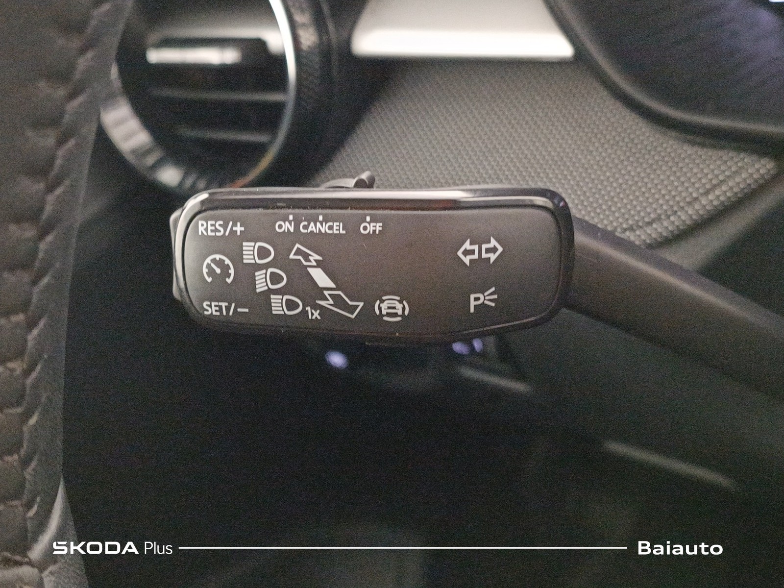 16 - Skoda Fabia 1.0 tsi 95cv young edition