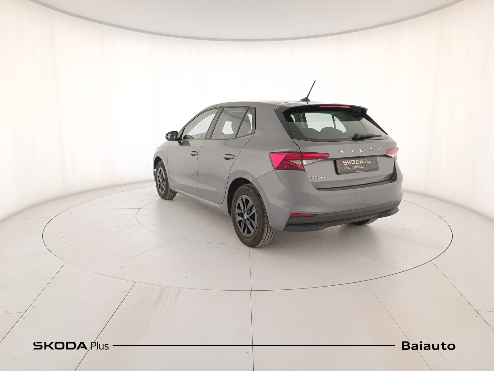 4 - Skoda Fabia 1.0 tsi 95cv young edition