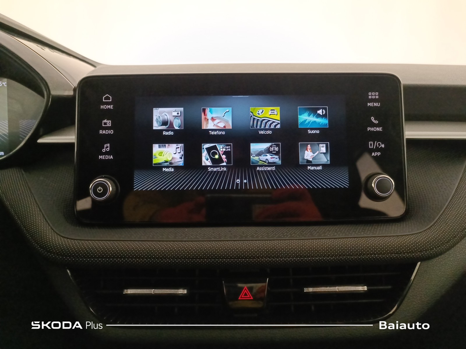 10 - Skoda Fabia 1.0 tsi 95cv young edition