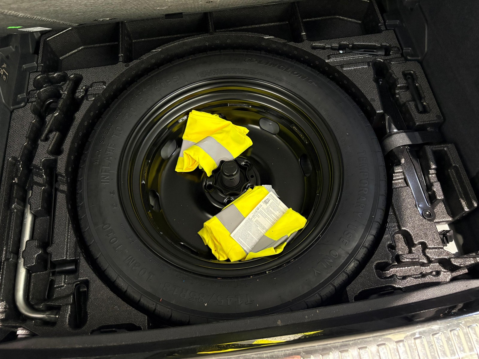 32 - Audi Q3 sportback 35 2.0 tdi s line edition s tronic