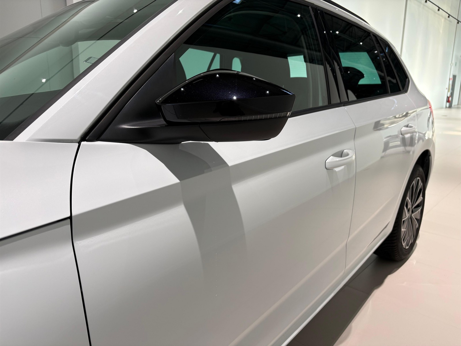 26 - Skoda Kamiq 1.0 tsi 115cv black dots