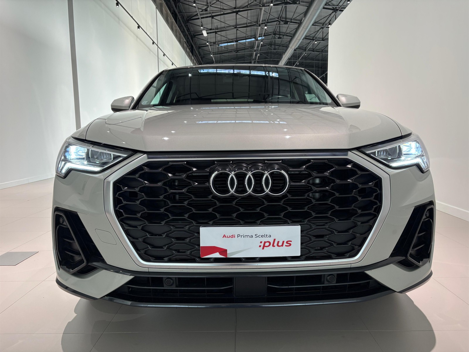 34 - Audi Q3 sportback 35 2.0 tdi business plus s tronic