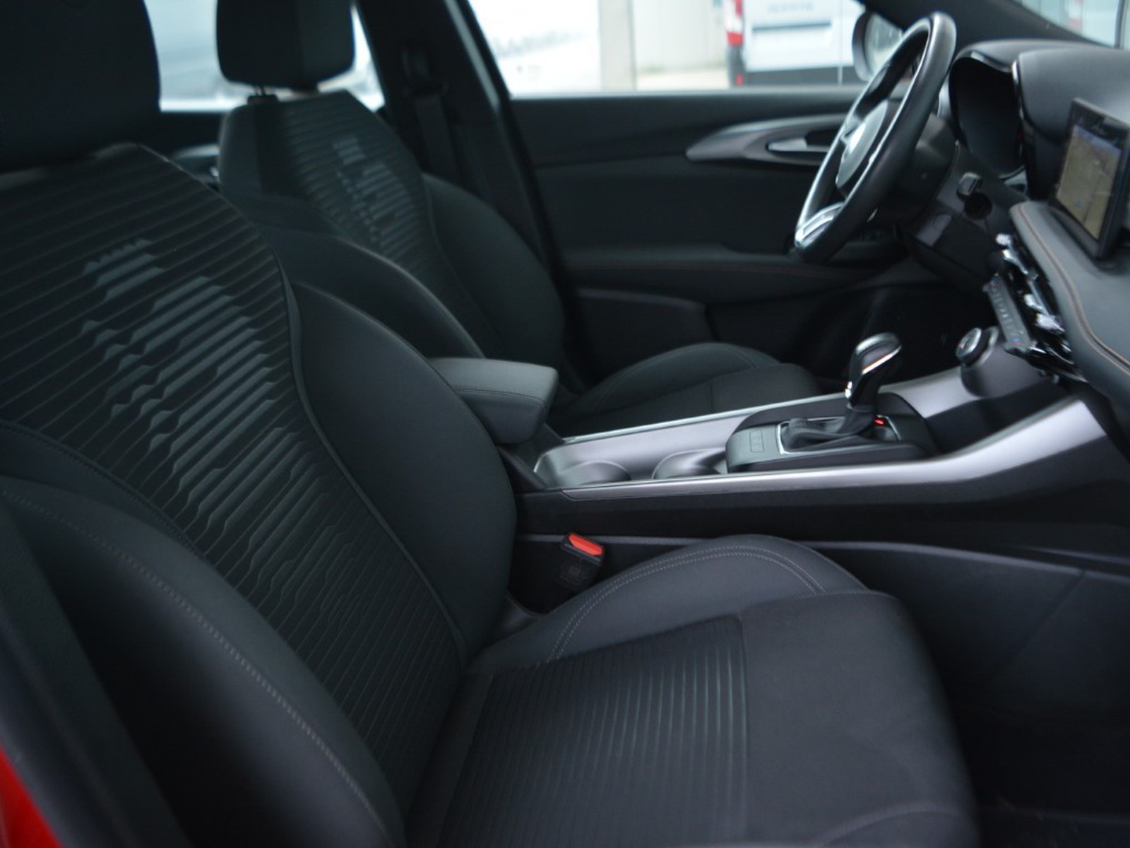 5 - Alfa Romeo Tonale 1.6 130cv sprint tct6