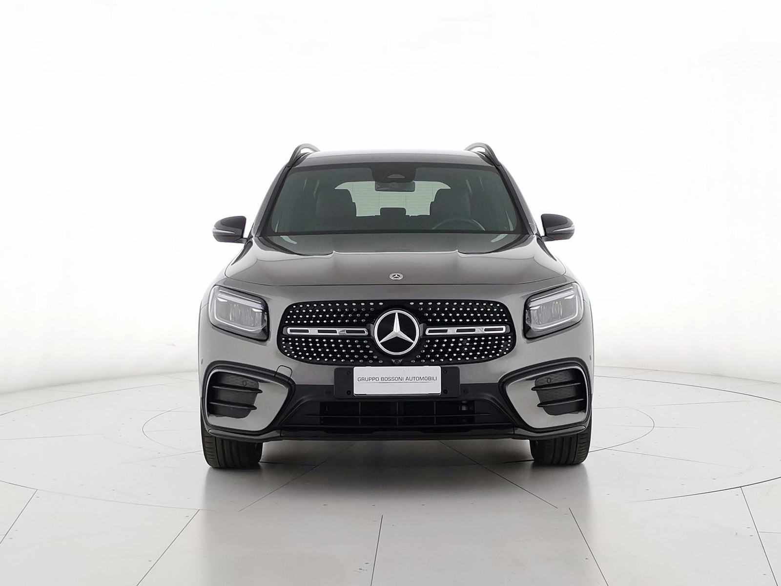 2 - Mercedes GLB 200 d amg line advanced plus 8g-dct