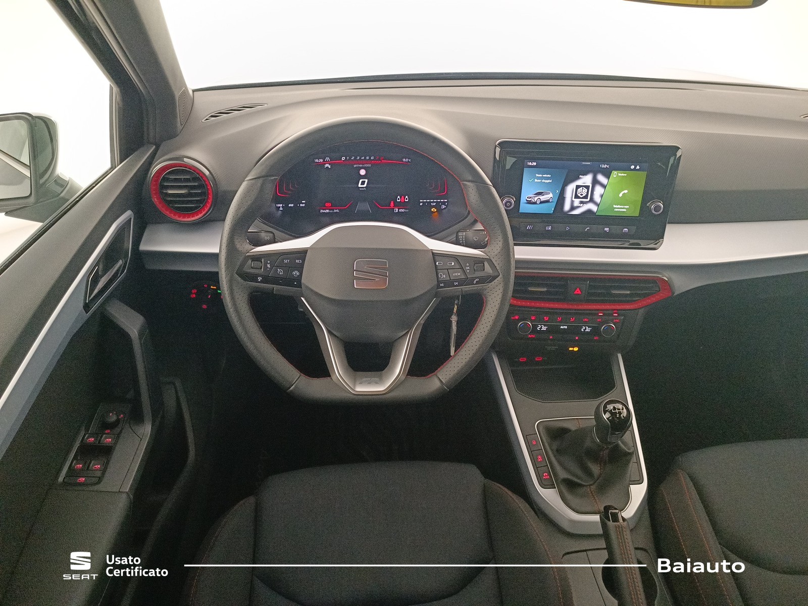 8 - Seat Arona 1.0 ecotsi 95cv fr