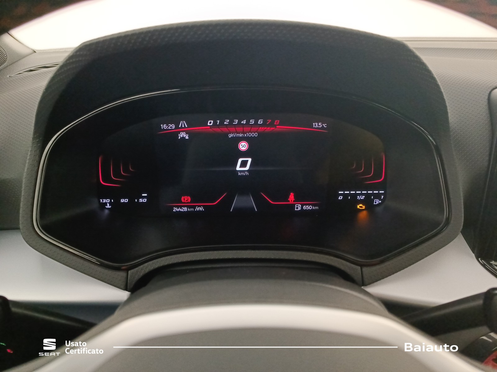 9 - Seat Arona 1.0 ecotsi 95cv fr