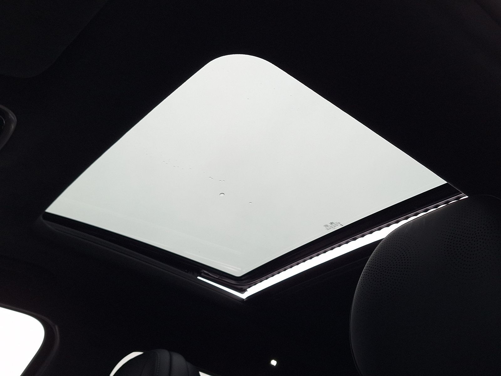 21 - Omoda 9 OMODA SHS-P PHEV 1.5TGDI - Trazione AWD DHT3 Premium (AWD) - Interni Nero