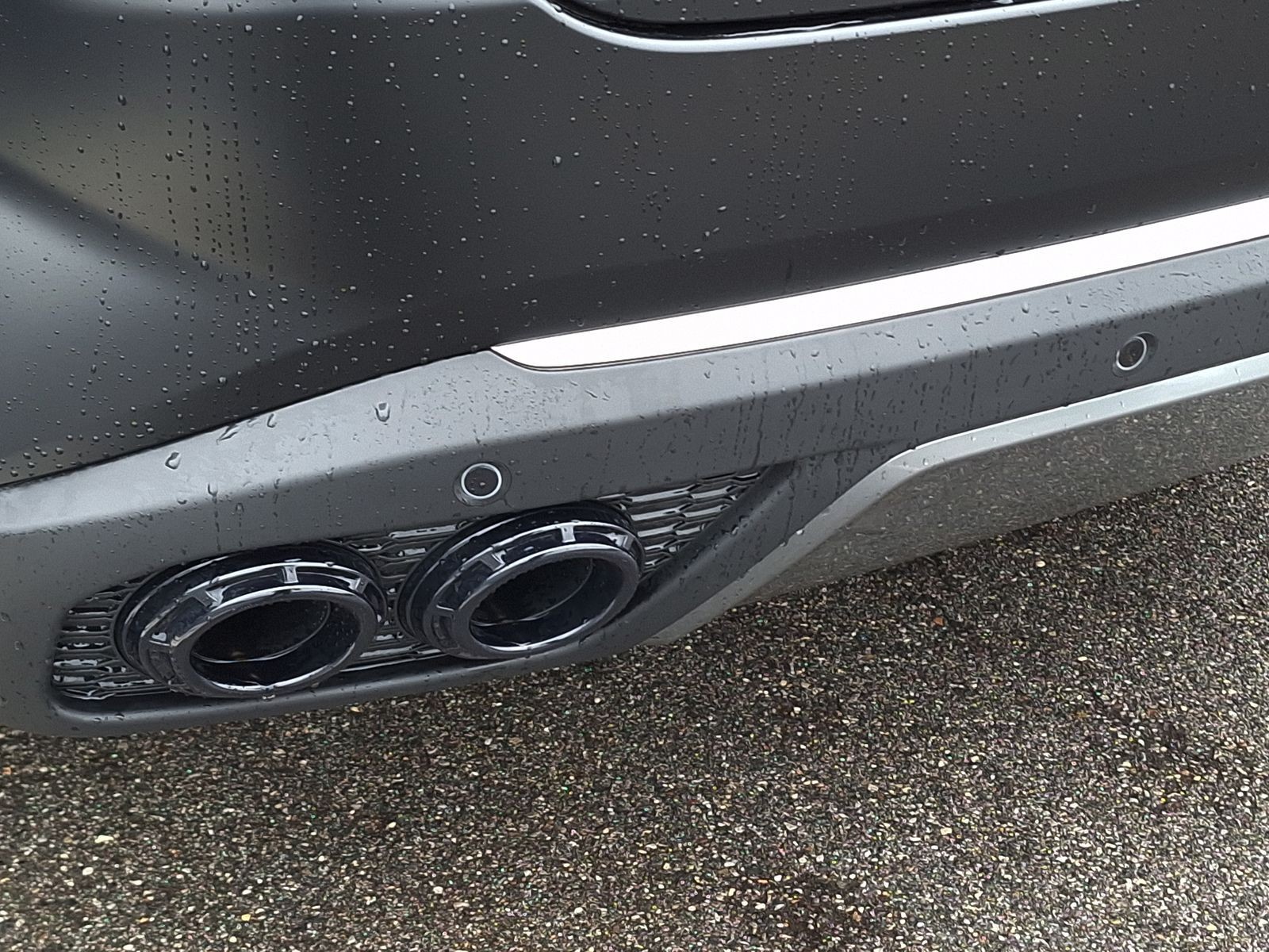 23 - Omoda 9 OMODA SHS-P PHEV 1.5TGDI - Trazione AWD DHT3 Premium (AWD) - Interni Nero