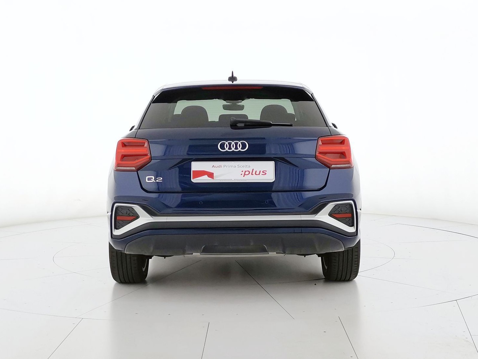 15 - Audi Q2 35 1.5 tfsi s line edition s tronic