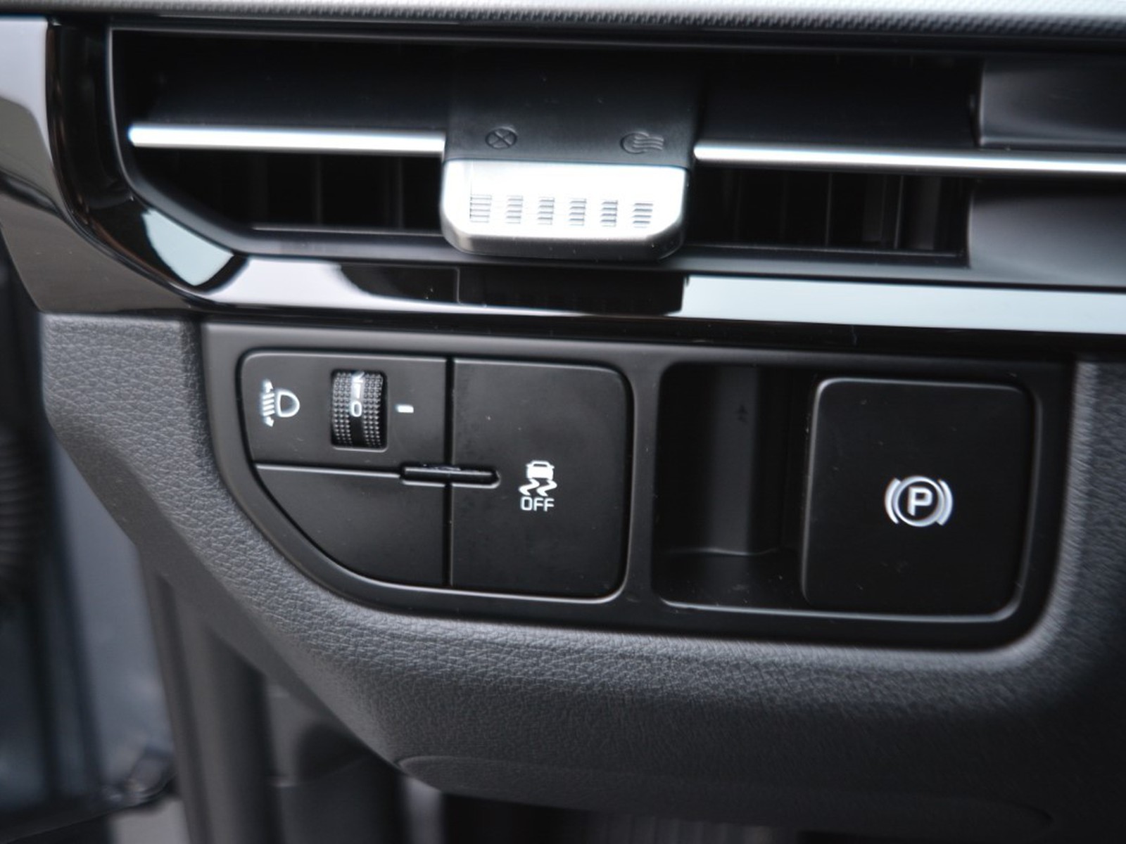 20 - Kia Sportage 1.6 crdi mhev style dct7