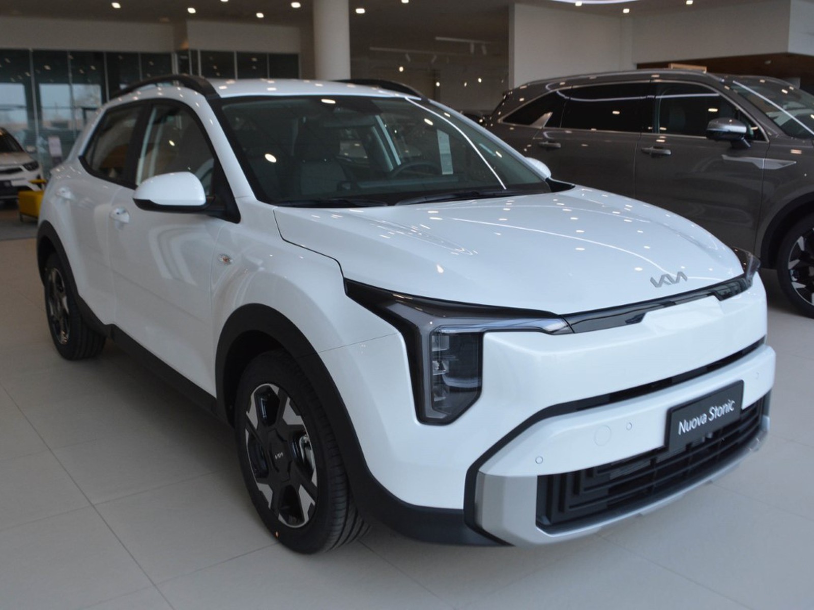 2 - Kia Stonic 1.0 t-gdi urban