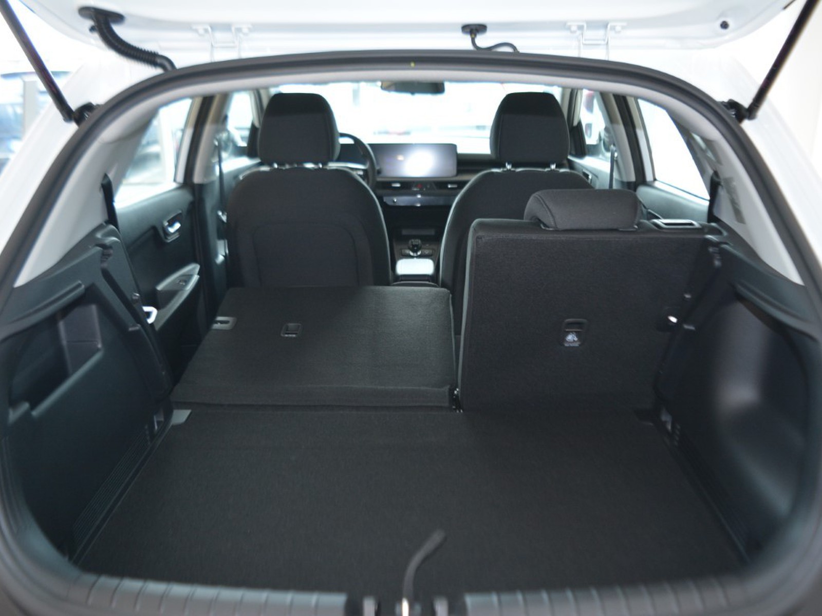 15 - Kia Stonic 1.0 t-gdi urban