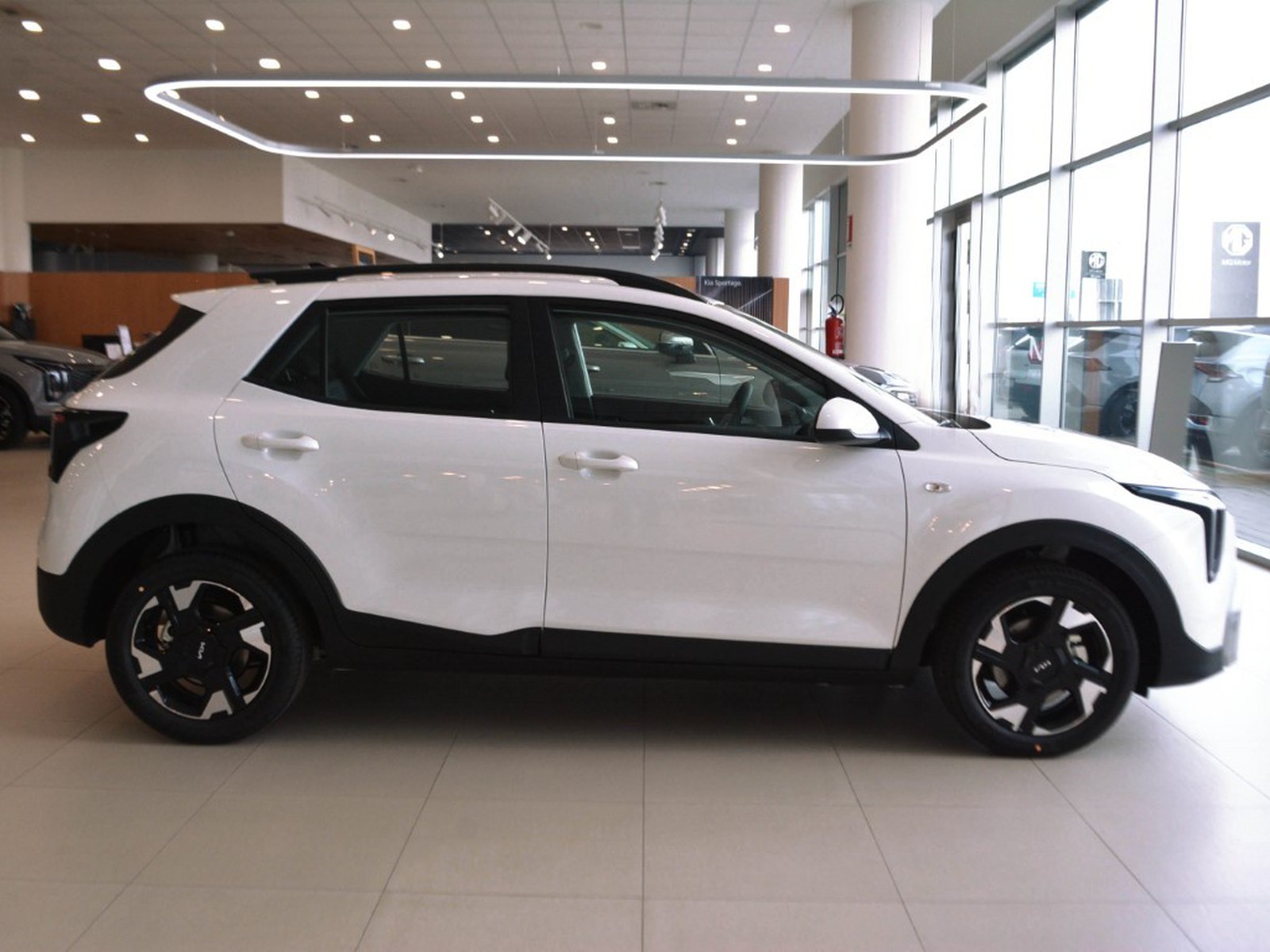 24 - Kia Stonic 1.0 t-gdi urban