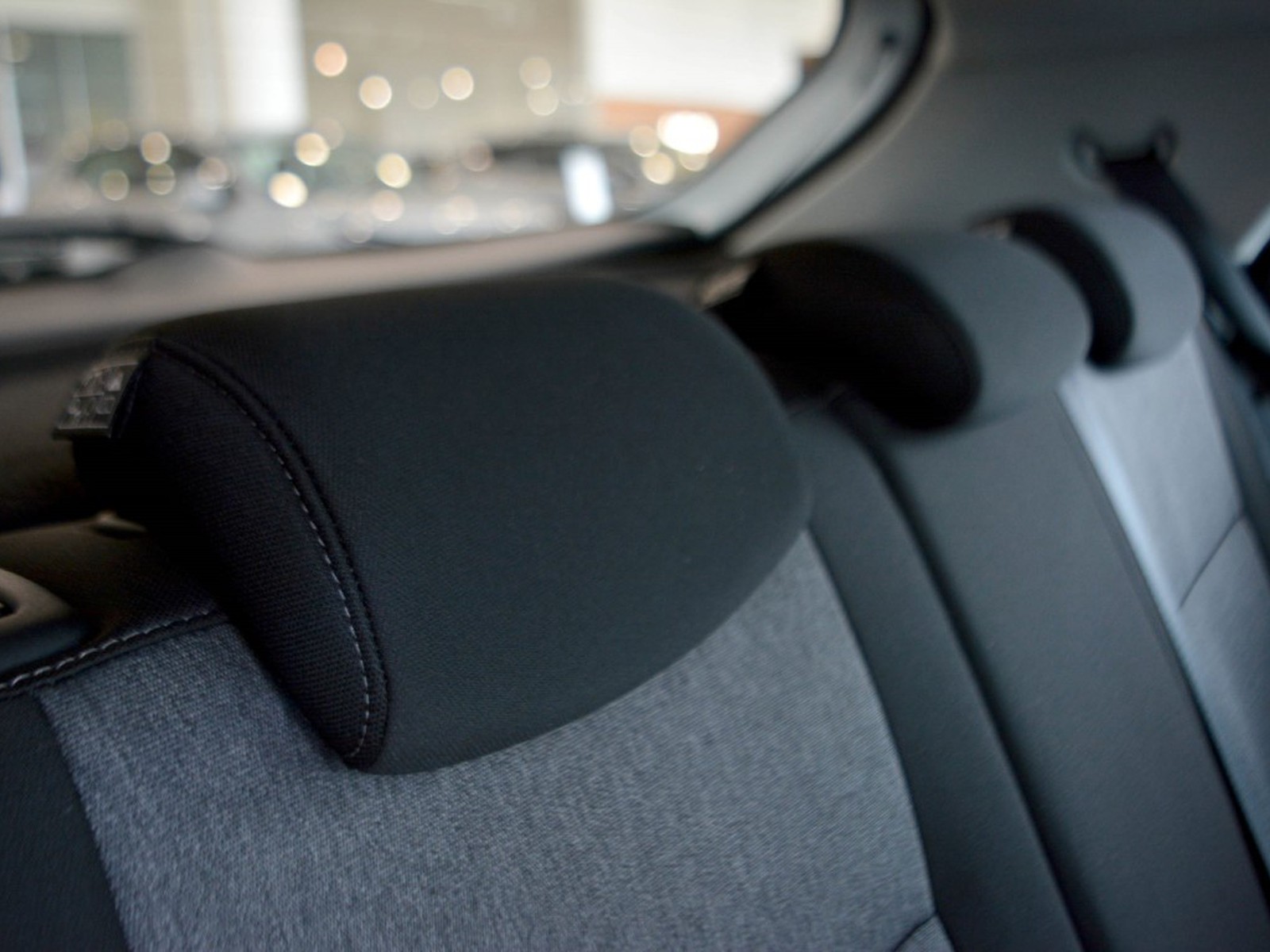 6 - Kia Stonic 1.0 t-gdi urban