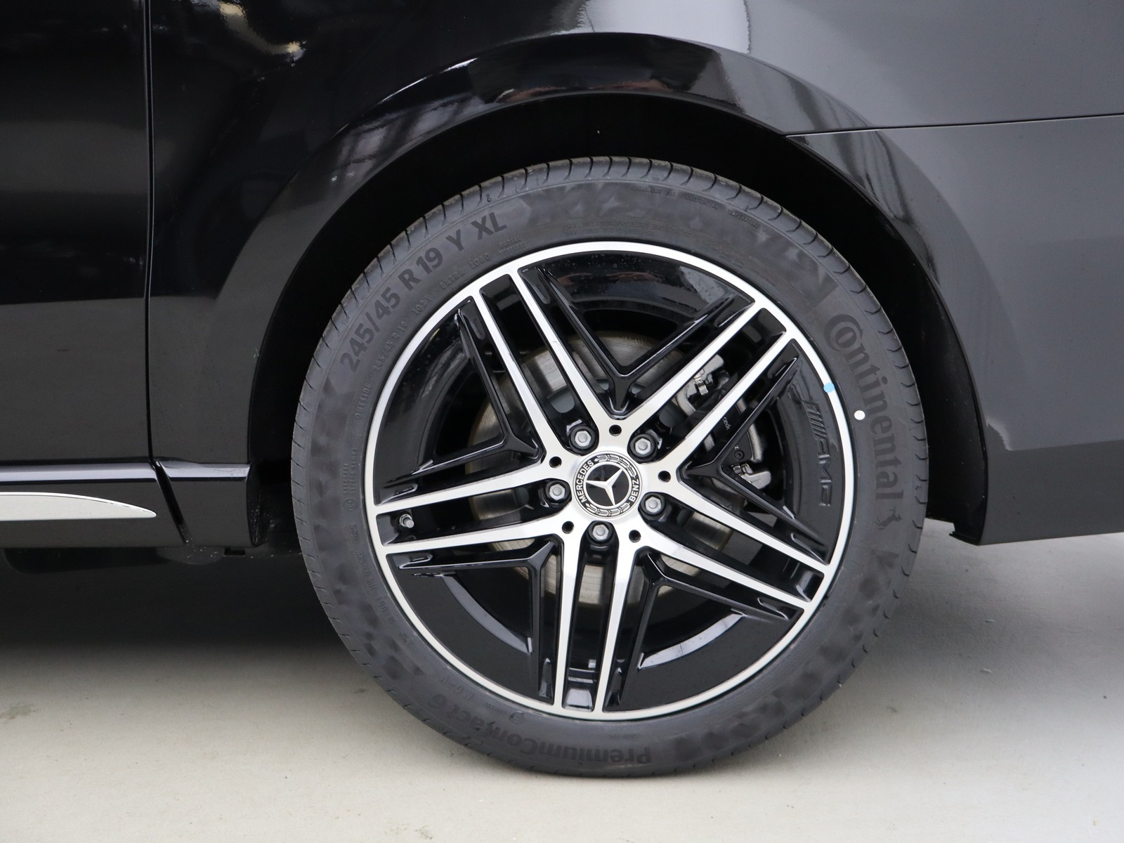 4 - Mercedes Vans Classe V long 300 d avantgarde 9g-tronic plus