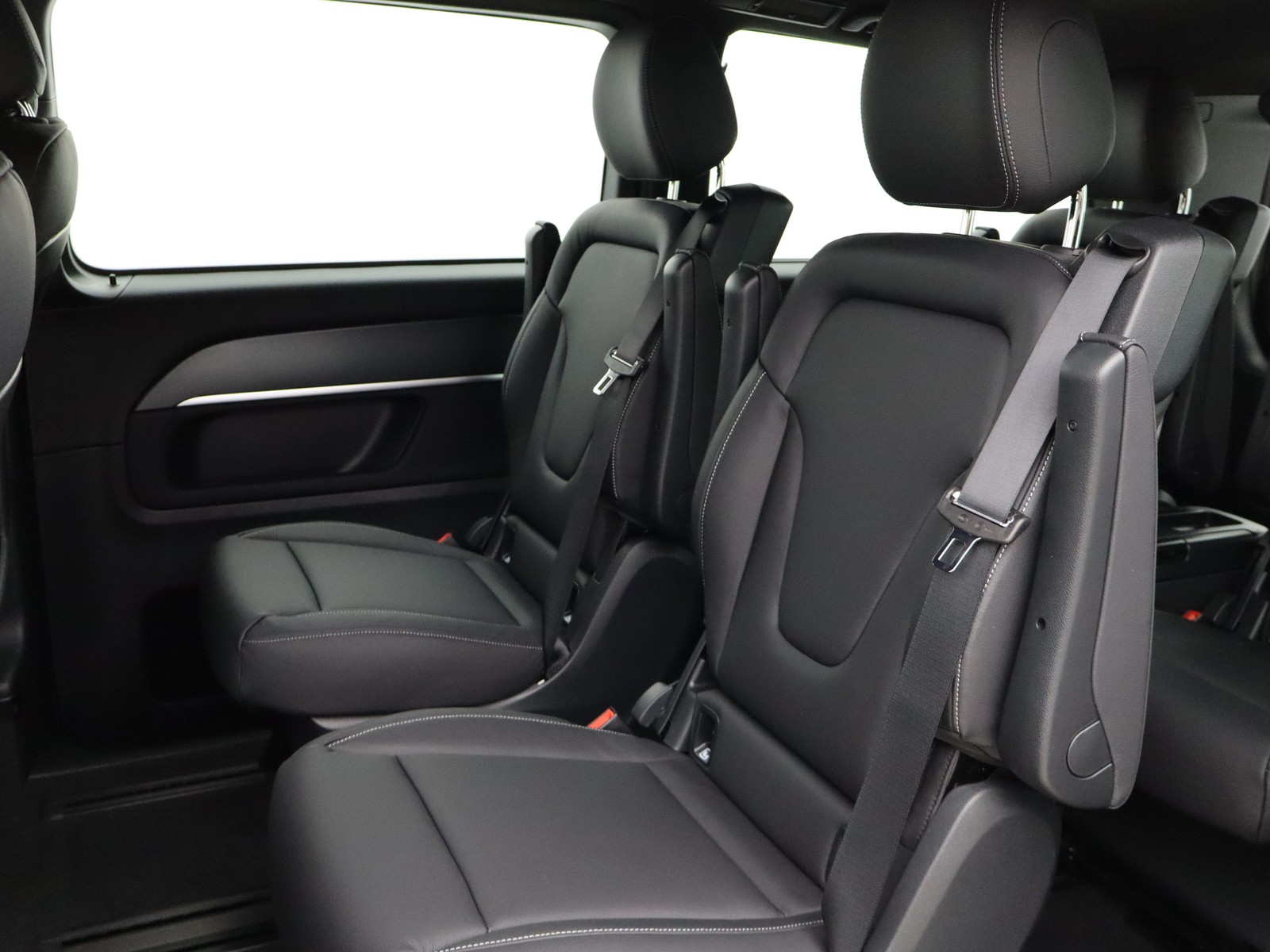 8 - Mercedes Vans Classe V long 300 d avantgarde 9g-tronic plus