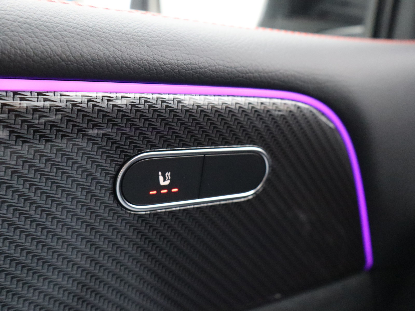 16 - Mercedes GLB 200 d amg line advanced plus 4matic 8g-dct 7p.ti