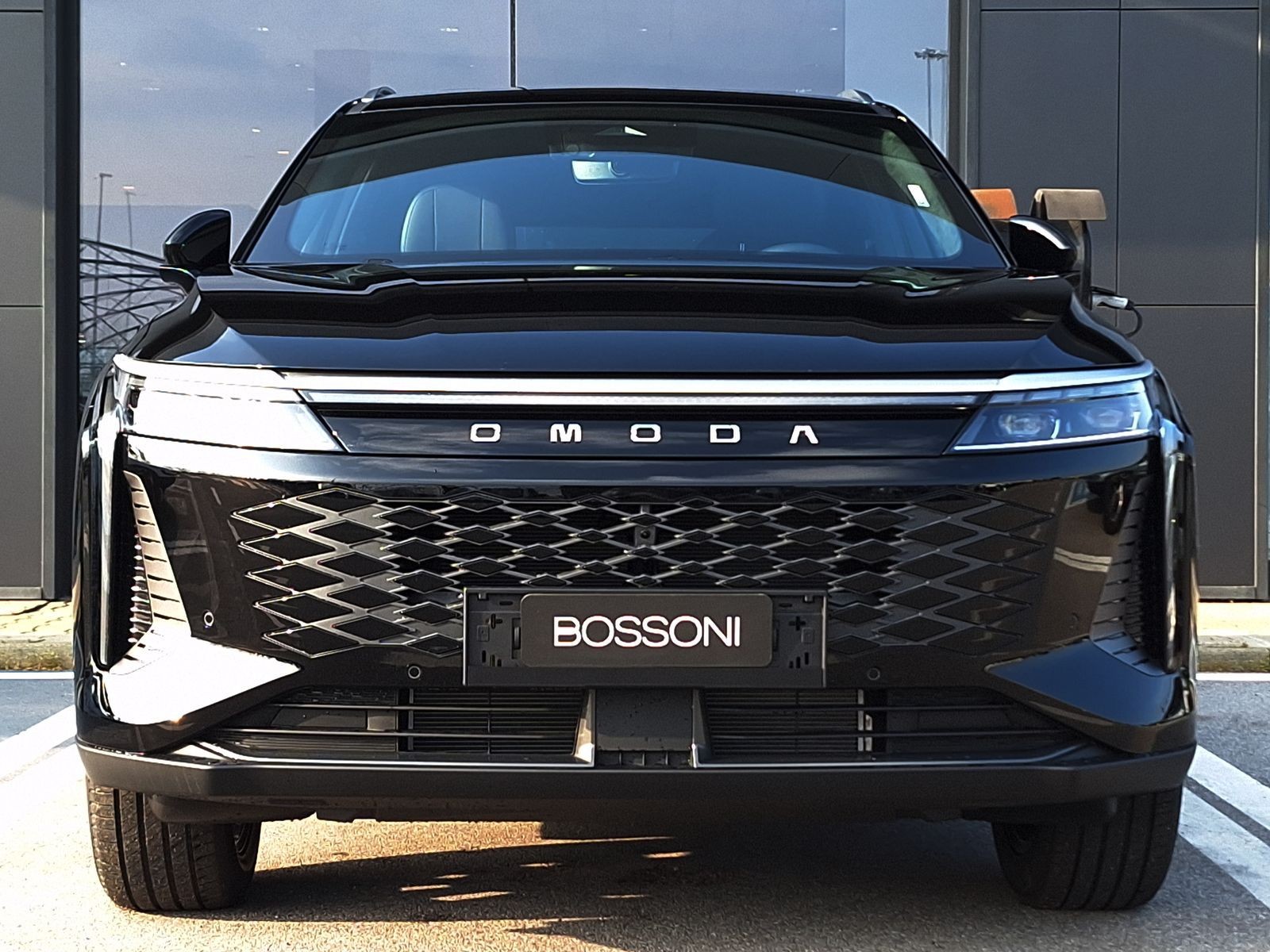 2 - Omoda 9 shs-p 1.5 tgdi plug-in hybrid premium i-awd dht3