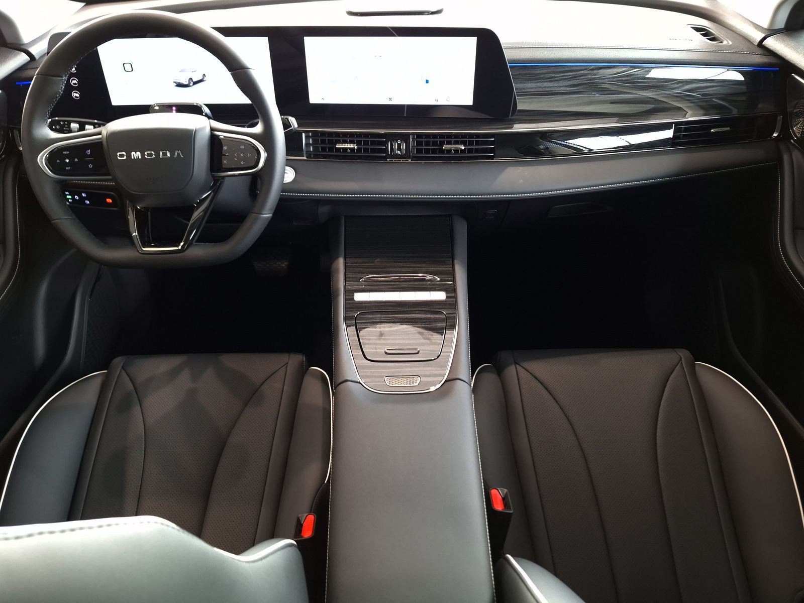 8 - Omoda 5 1.6 tgdi premium 7dct