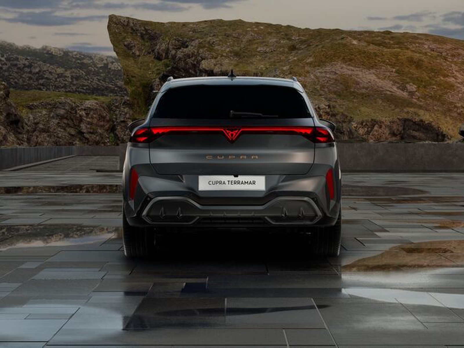 3 - Cupra Terramar 1.5 hybrid 150cv