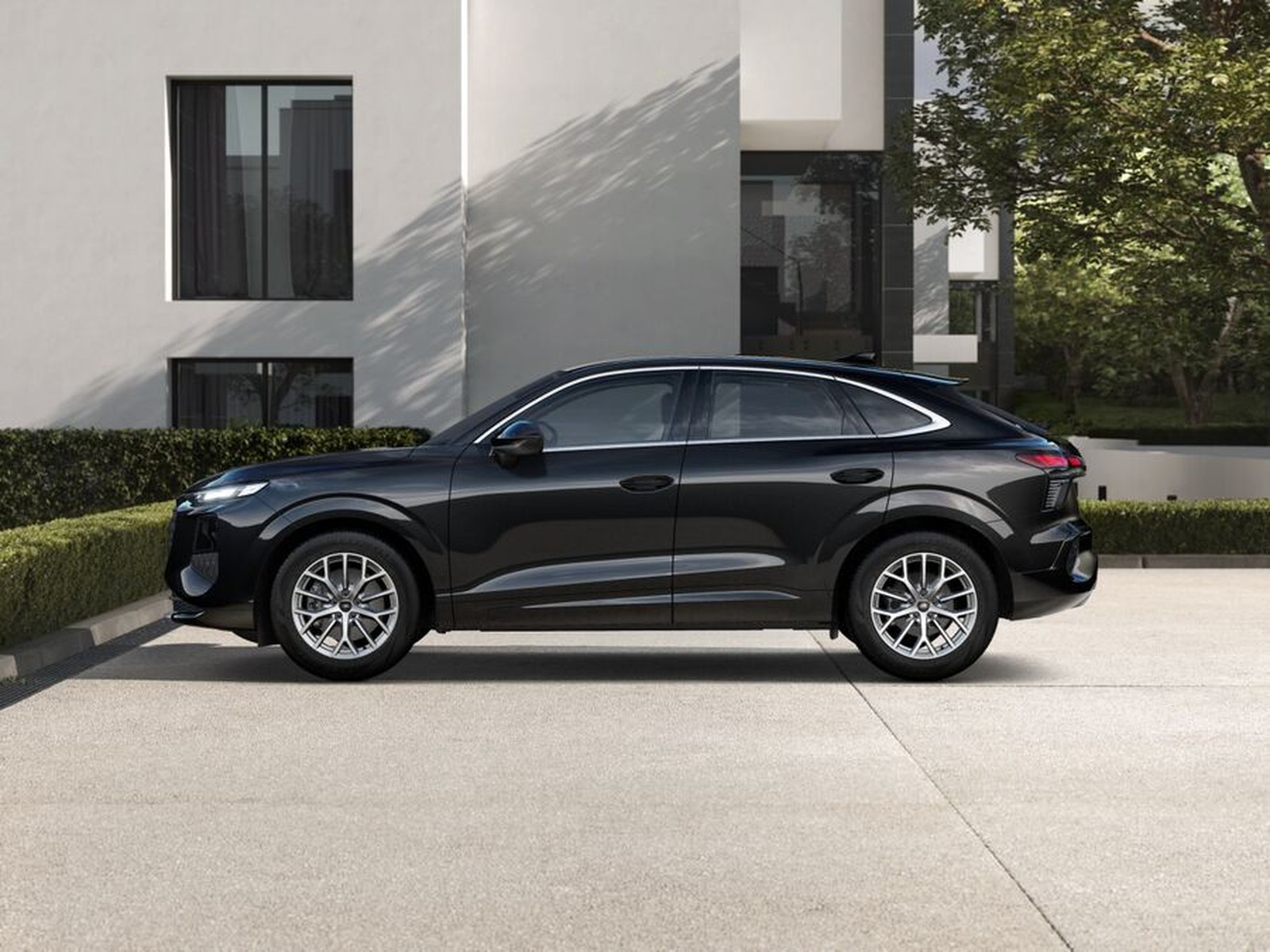 5 - Audi Q3 sportback 2.0 tdi 150cv business s tronic