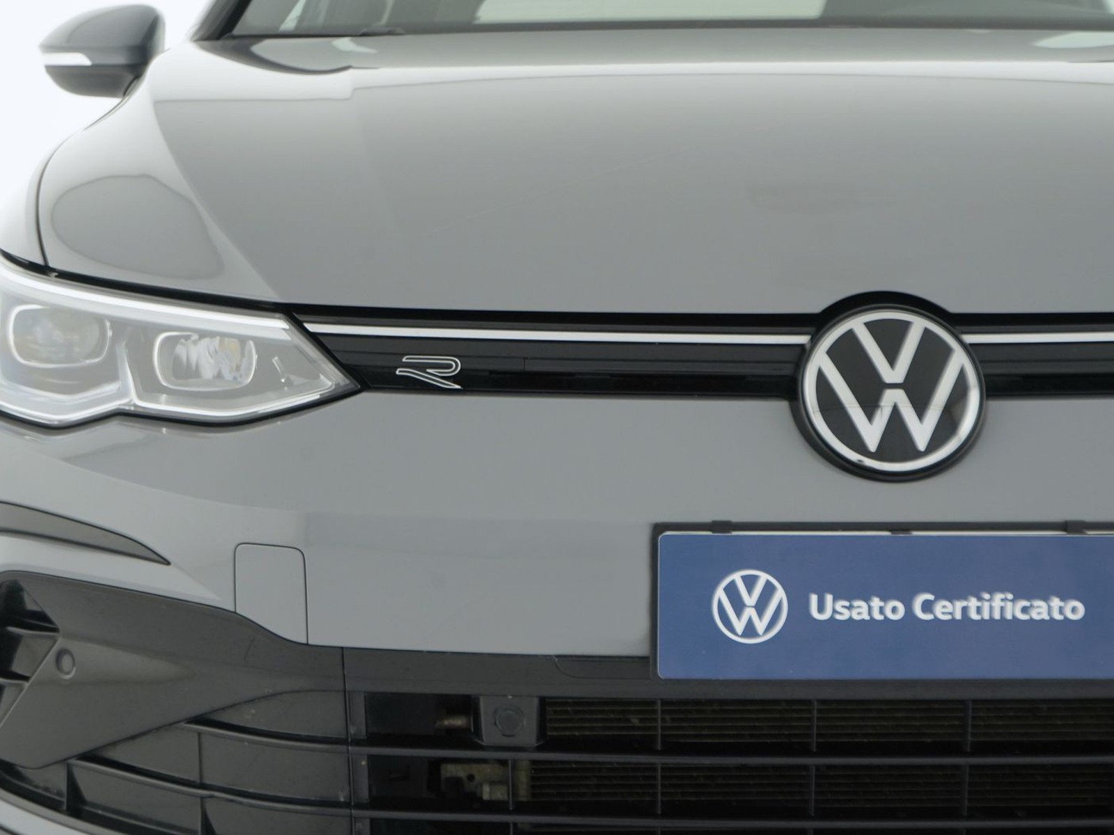 14 - Volkswagen Golf 1.5 tsi evo act 150cv r-line