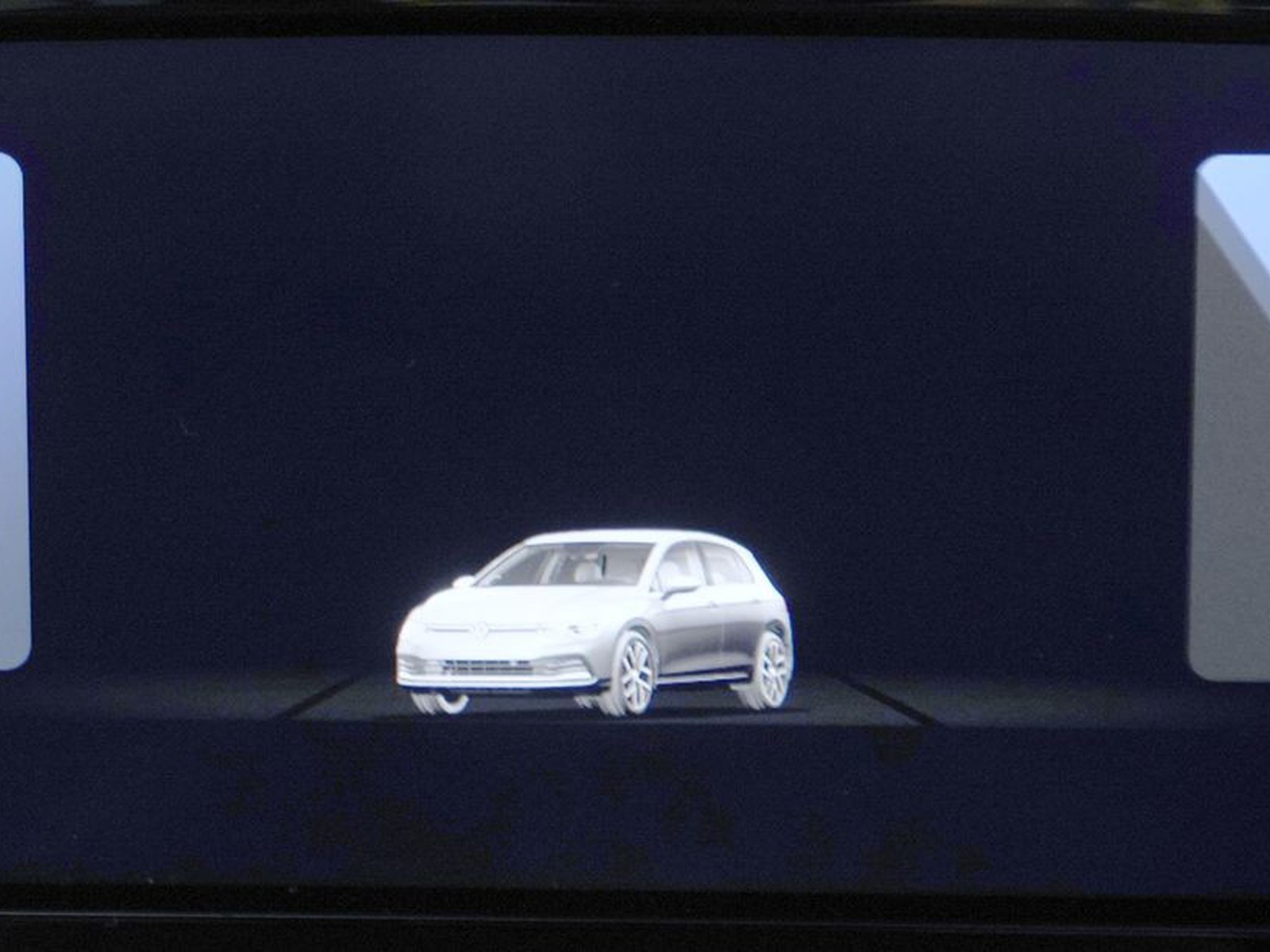 32 - Volkswagen Golf 1.5 tsi evo act 150cv r-line