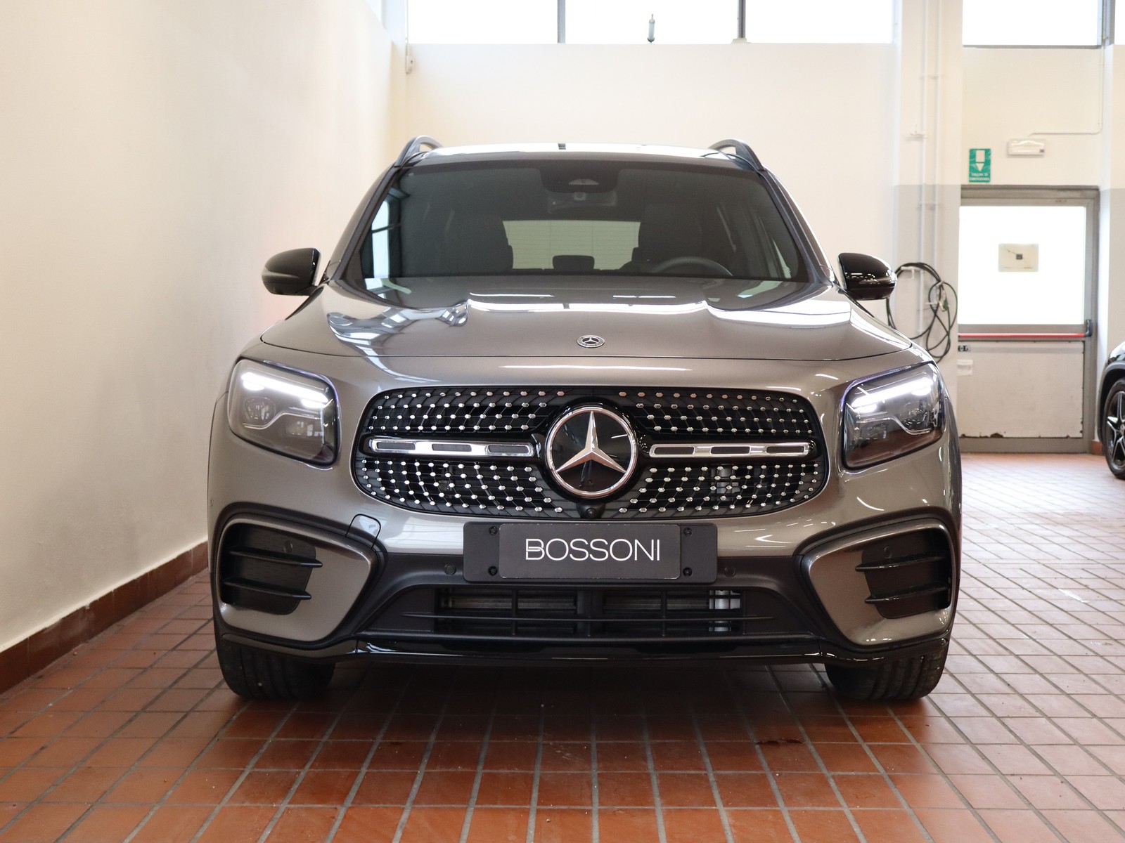 2 - Mercedes GLB 220 d amg line premium 4matic 8g-dct