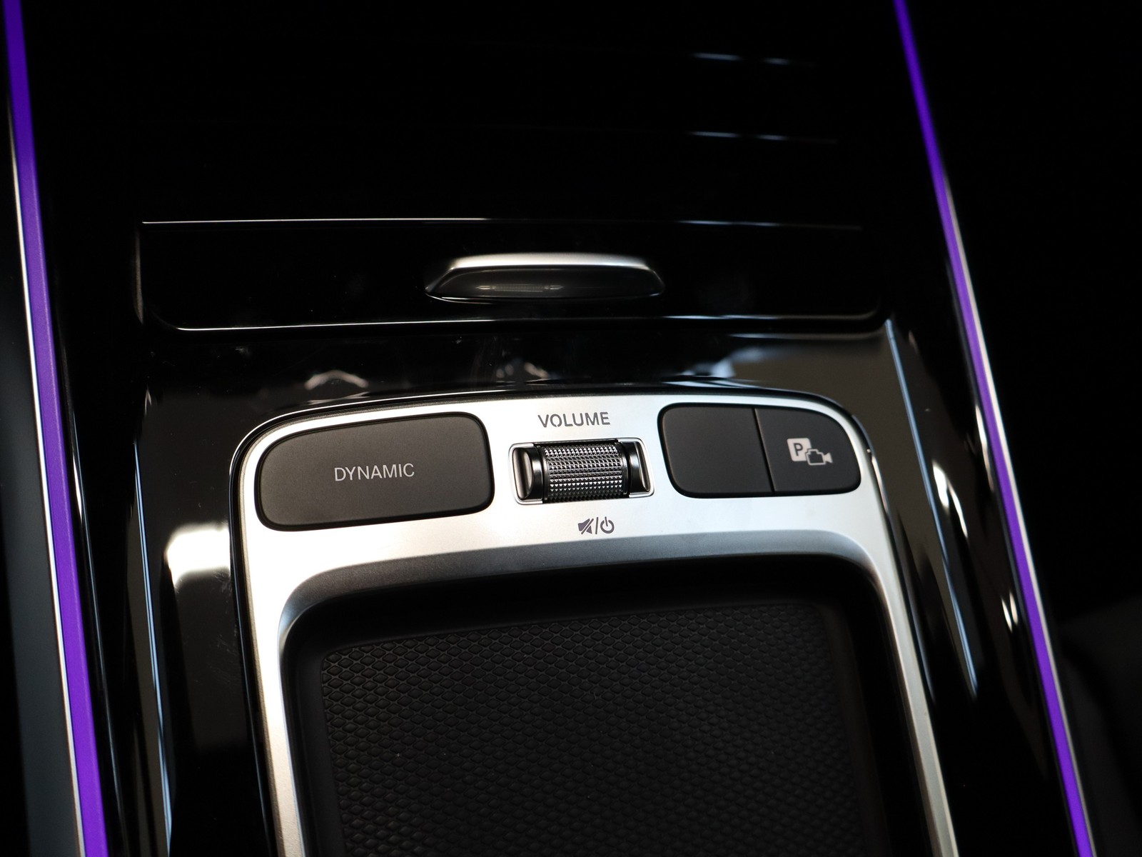 15 - Mercedes GLB 220 d amg line premium 4matic 8g-dct