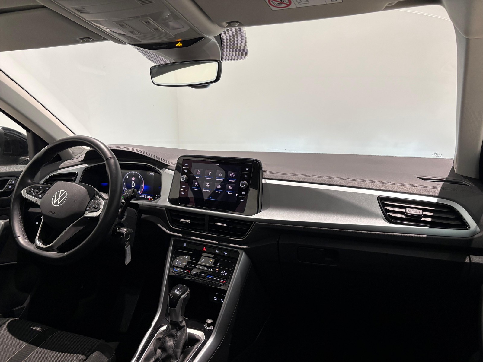 17 - Volkswagen T-Roc 2.0 tdi scr 150cv life dsg