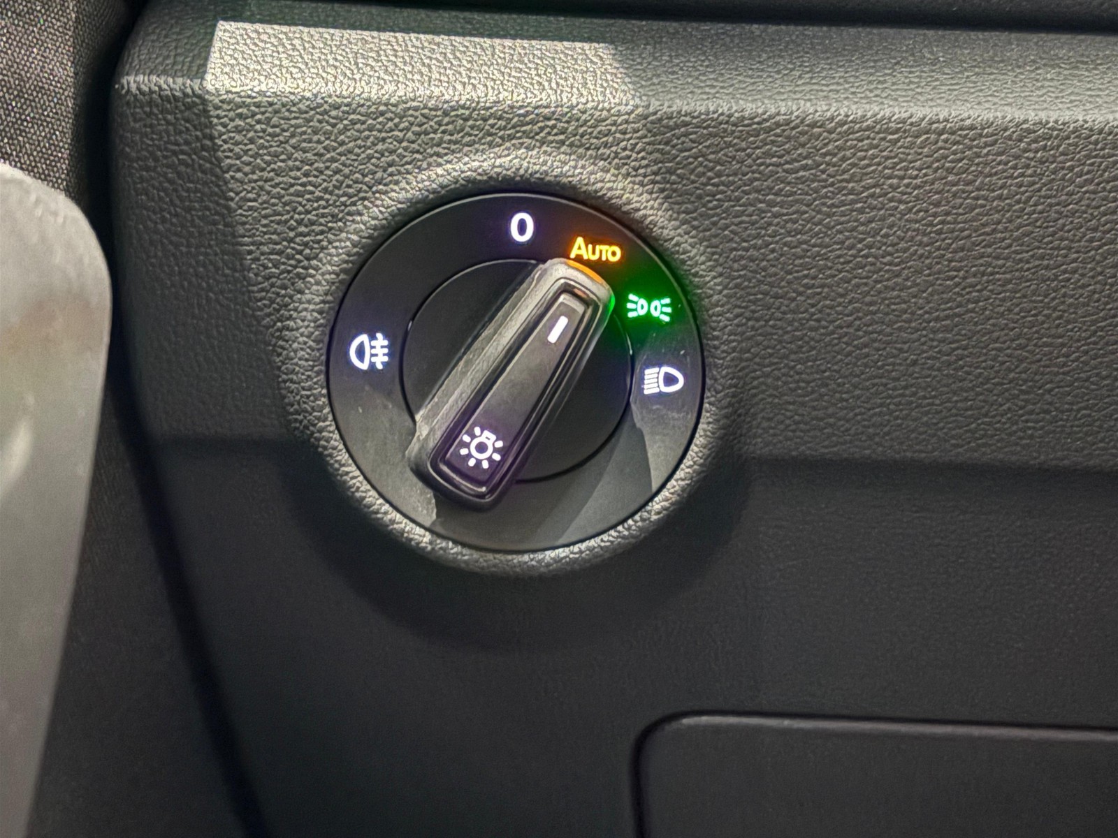 22 - Volkswagen T-Roc 2.0 tdi scr 150cv life dsg