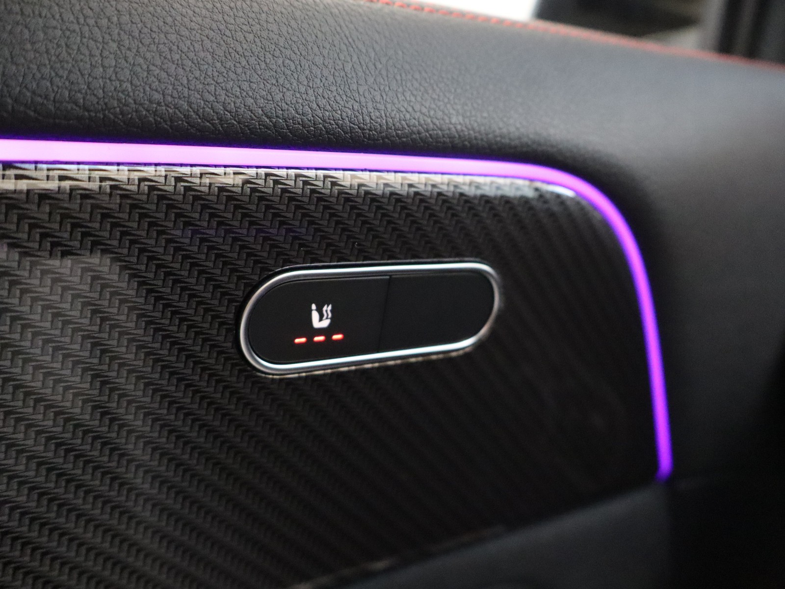 15 - Mercedes GLA 250 e plug-in-hybrid amg line extra 8g-dct