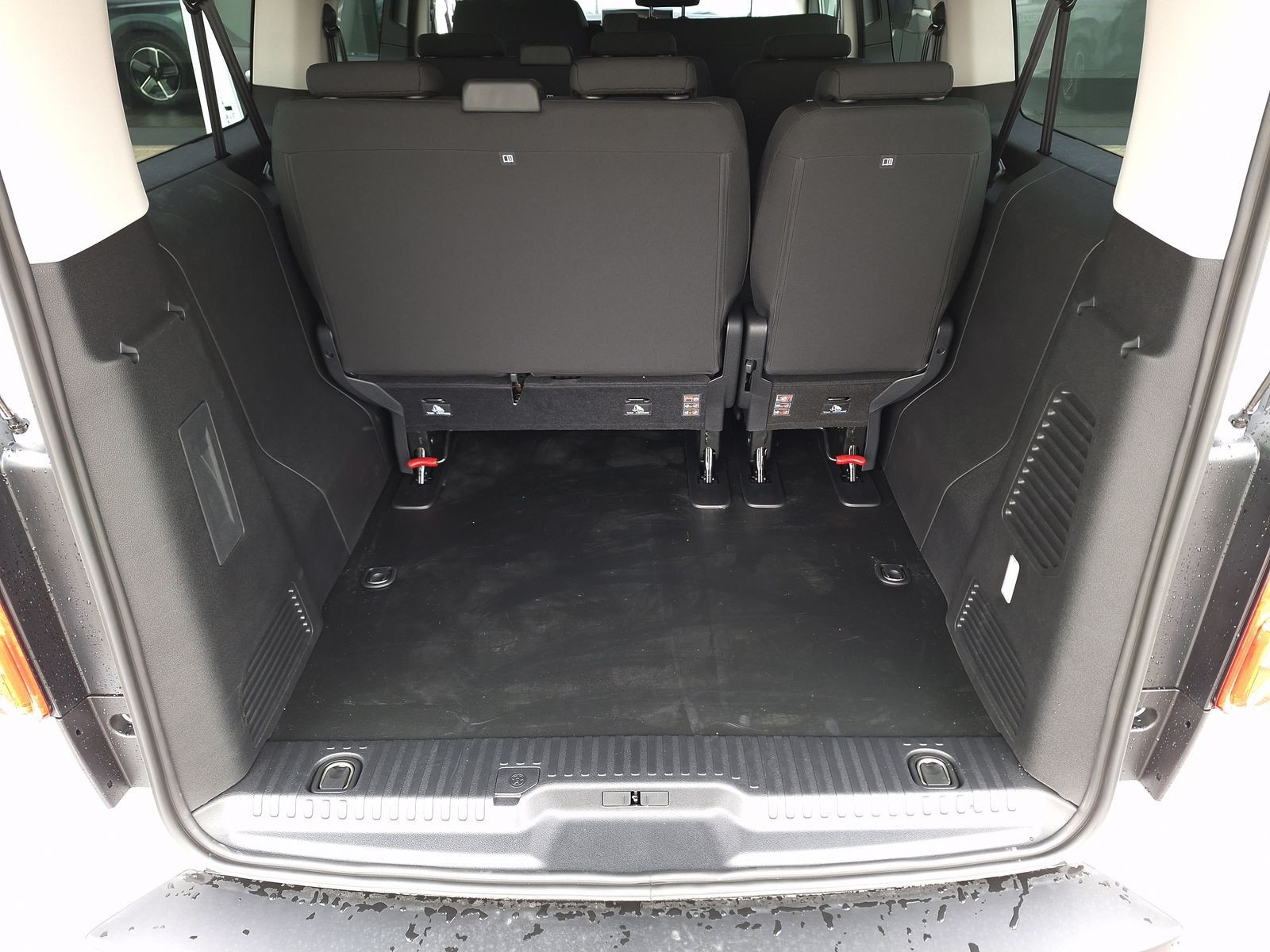 6 - Fiat Professional Scudo Serie 3 Ulysse Combi M1- L3h1 2.2 Multijet 4 - 180cv At8 S&S