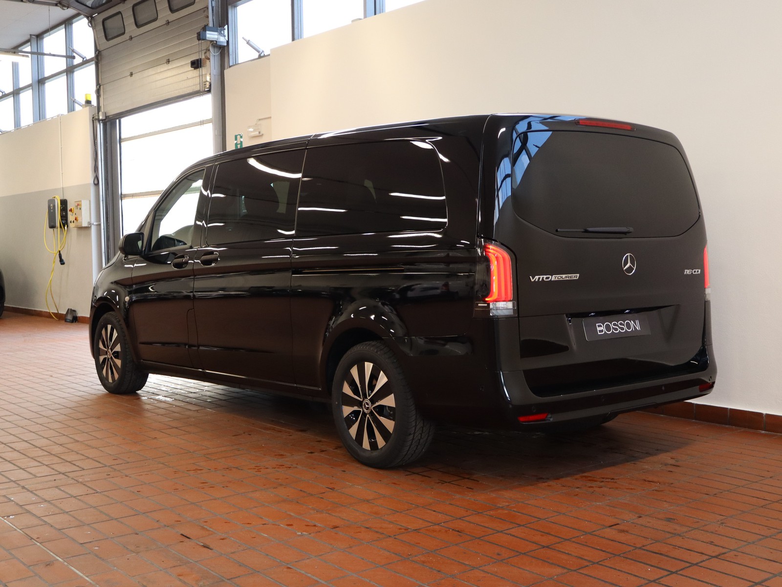 5 - Mercedes Vans Vito Tourer SELECT 116 CDI Extralong