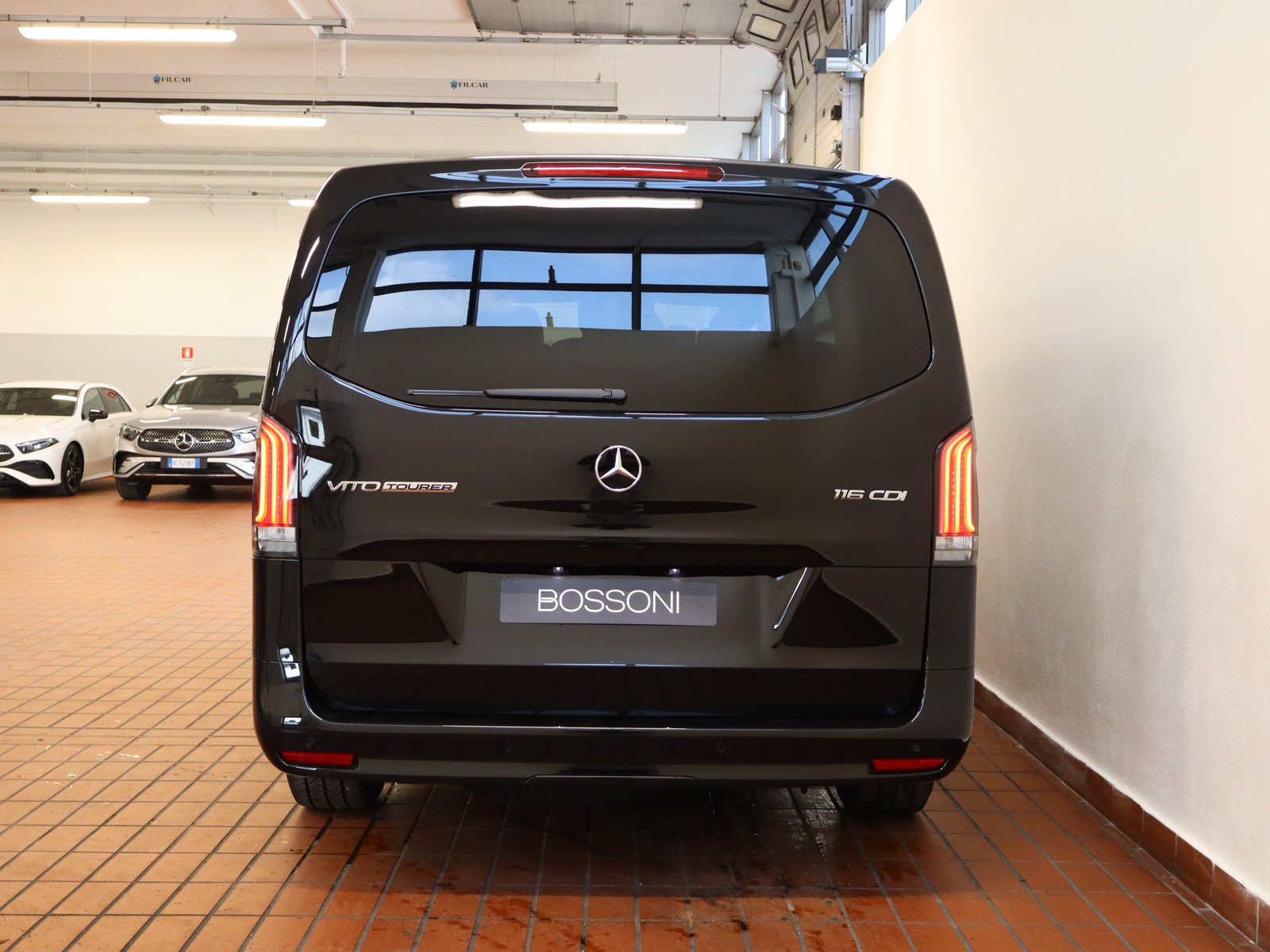 6 - Mercedes Vans Vito Tourer SELECT 116 CDI Extralong