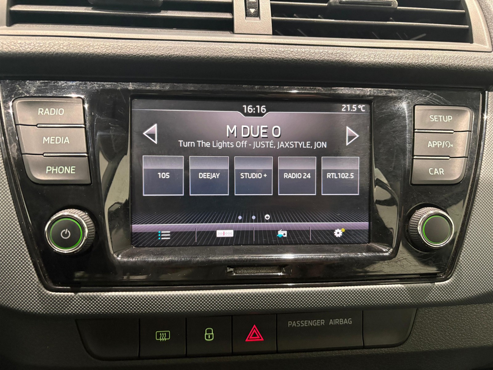 18 - Skoda Fabia 5 porte 1.0 mpi 60cv business my19