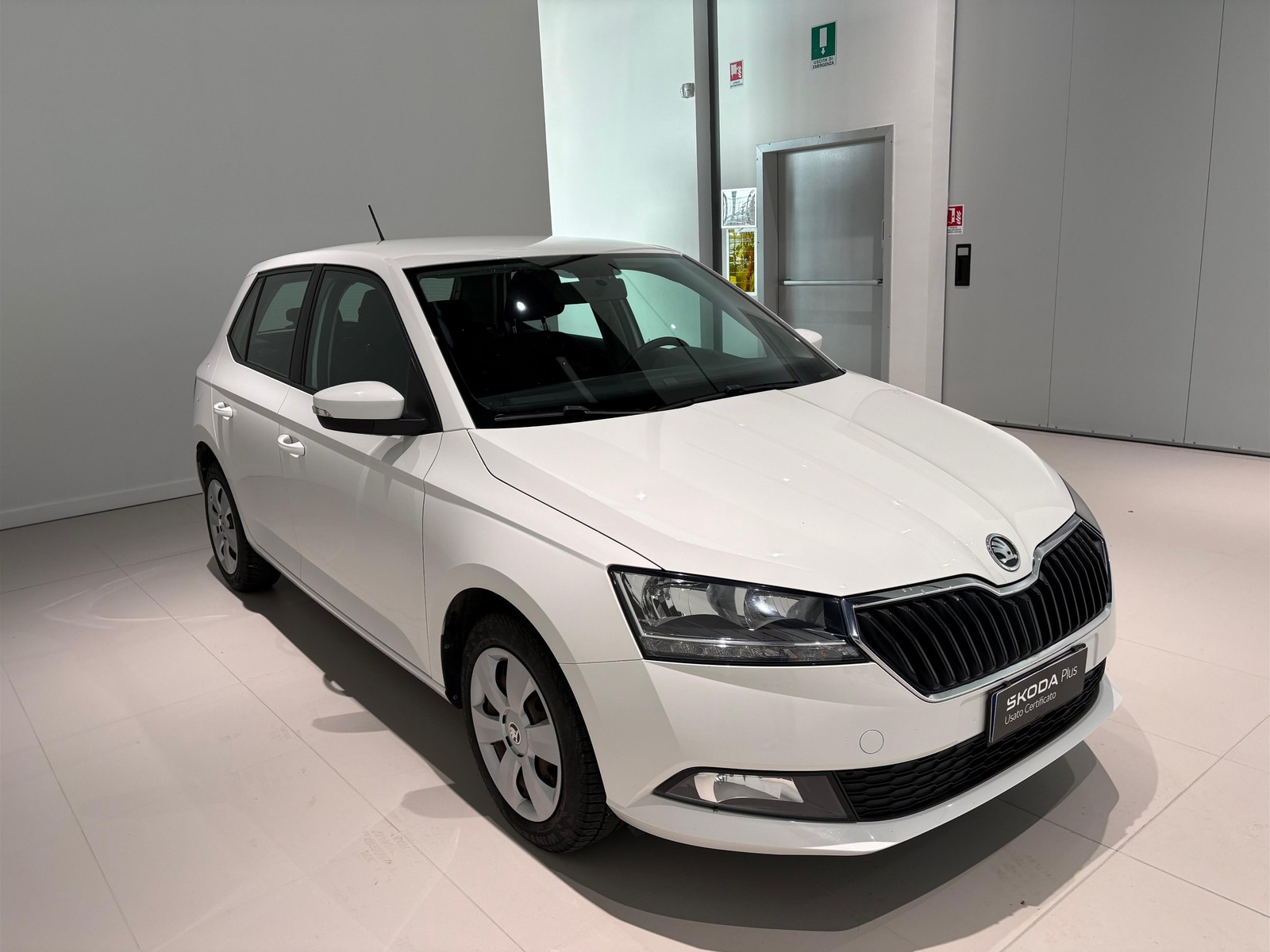 3 - Skoda Fabia 5 porte 1.0 mpi 60cv business my19