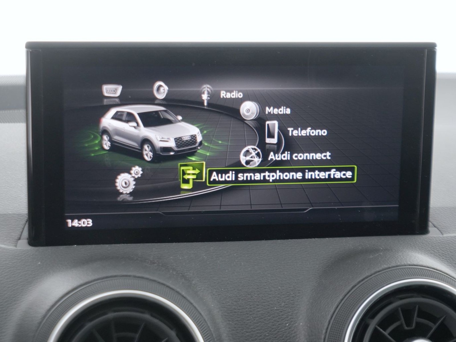 10 - Audi Q2 30 2.0 tdi admired advanced s tronic