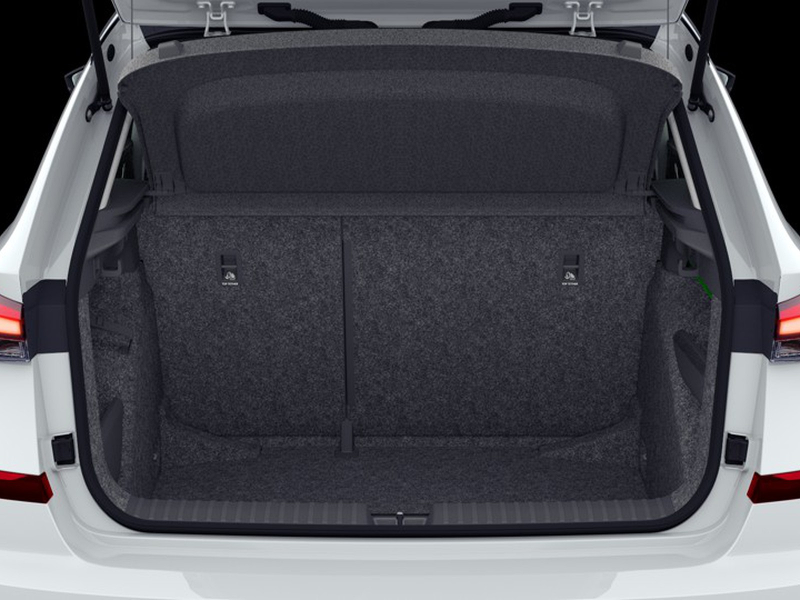 6 - Skoda Kamiq 1.0 tsi 115cv monte carlo