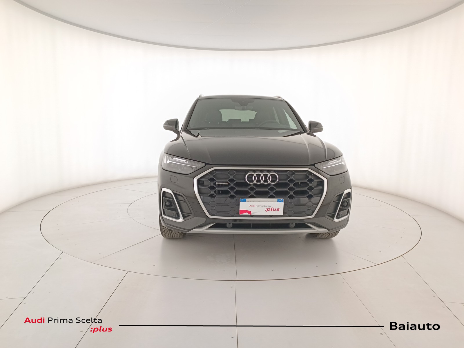 2 - Audi Q5 40 2.0 tdi mhev 12v s line quattro s tronic