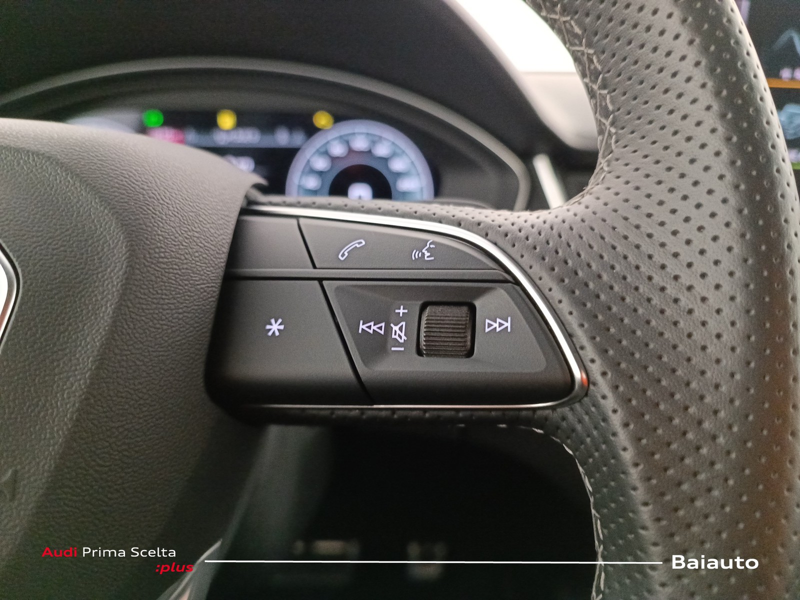 17 - Audi Q5 40 2.0 tdi mhev 12v s line quattro s tronic