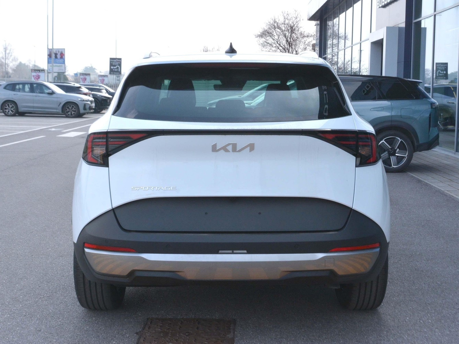 4 - Kia Sportage 1.6 crdi mhev style dct7